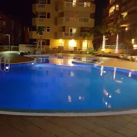 شقة Callao Beach